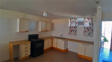 Charming Flat with Loads of Potential in Wonderboom South