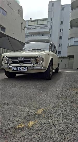 An iconic Italian, the Alfa Giulia Super 1975