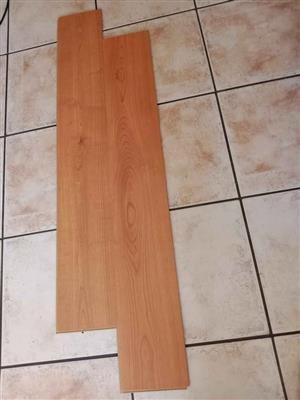 165sqm Laminated flooring in great condition