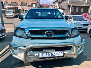 2010 TOYOTA HILUX 2.5D4D 4X4 DOUBLE CAB MANUAL