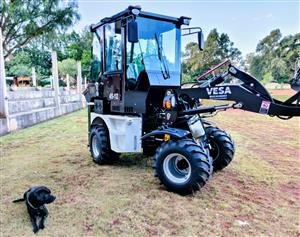 TLB New Mini        Model 45-12 ....Doberman Tlb