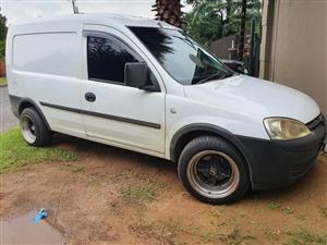 Opel combo 2.0 16v engine