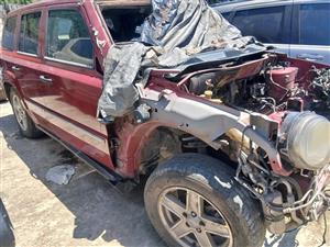 Jeep Patriot 2008 auto 2.4 petrol now stripping