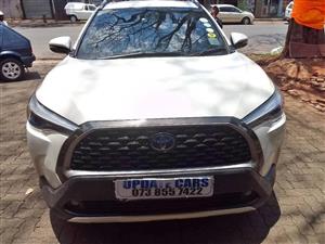 2024 TOYOTA  COROLLA CROSS HYBRID XR AUTOMATIC  PETROL  WHITE COLOUR  LEATHER SEAT  REVERSE S