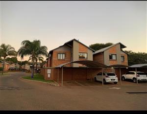 Townhouse For Sale in Annlin