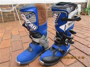 Offroad motorcycle riding boots
