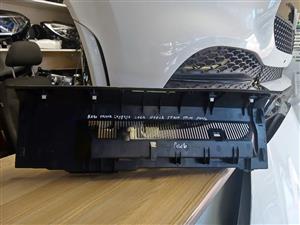 VW POLO 6REAR TRUNK LUGGAGE LOCK STRIP TRIM PANEL 