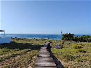 Discover the perfect canvas for your dream home on this 260m² vacant land in scenic St Helena Views!