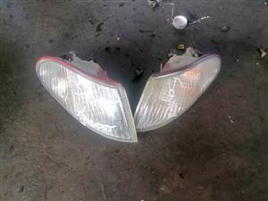 Hyundai Sonata indicator/park lights