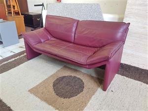 Post-modern 1980s two seater genuine  leather couch  designed by Nicoletti Salotti