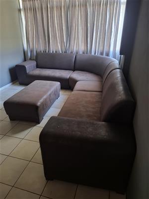 LOUNGE SUITE 