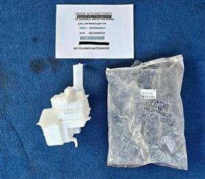 Hyundai i10 Wiper Bottle