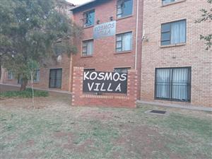 Discover your new home in the well-maintained Summerfield Security Estate in Kosmosdal!