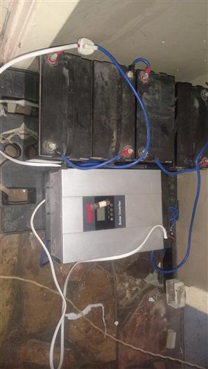 HYBRID 5KW INVERTOR WITH BATTERIES AND CABELS 