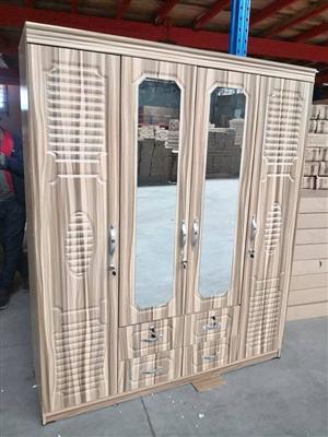 4 door wardrobes