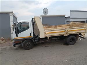 Mitsubishi Canter 4 tonne Truck for Sale 