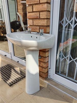 Bathroom basin