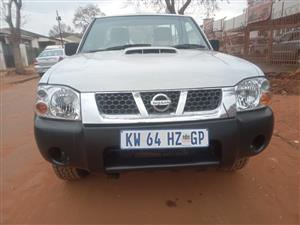 Nissan NP300 Hardbody 2.5TDi S