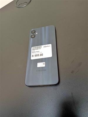 Samsung Galaxy A05 64GB, pre-owned but Good Condition, with 6 Months Warranty. TV Licence Required