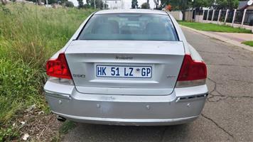 Volvo S60 2.0t stripping for parts