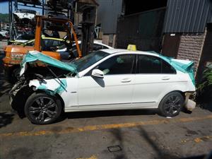Mercedes C180K W204 1.8 Petrol AT 2719 White-2009 SPARESBOYZ STRIPPING