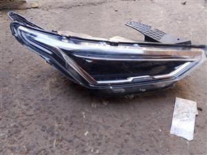 Nissan magnite headlight Right