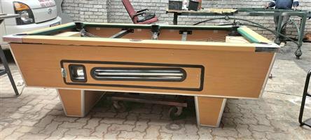Pool table
