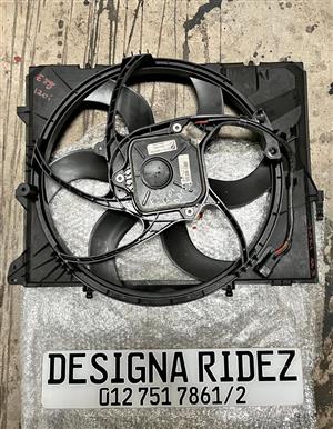 BMW E88 120i RADIATOR FAN (COOLING FAN) ASSEMBLY AVAILABLE.