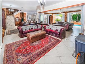 House For Sale in Greenside East