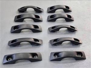 Np200 Bin Hooks each and Center caps Cal Adress:557 GOVAN MBEKI avenue Northend