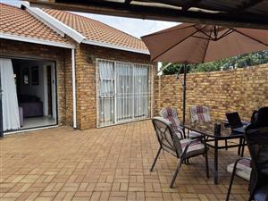 Townhouse For Sale in Witfield
