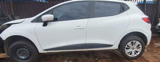 Accident damaged vehicles for spares only