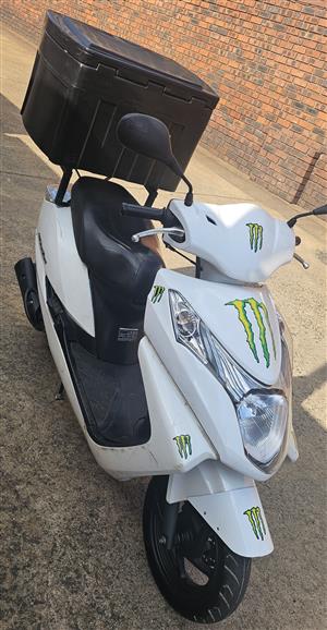 Honda Elite 125 Scooter,perfect running order.Licence up to date.