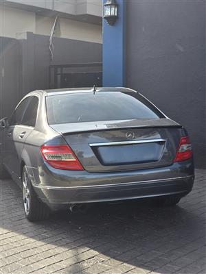 2011 Mercedes-Benz C200 CGI BE Avantgarde A/T (W204) 
