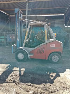 Linde 4.5 ton Diesel forklift