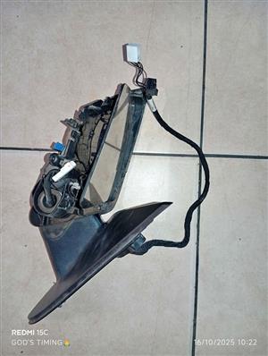 Mercedes Benz W204 right side used folding mirror for sale