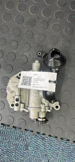CCZ OIL PUMP  2.0 GOLF MK6 GTI