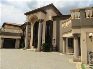 Cluster For Sale in Ebotse Golf And Country Estate