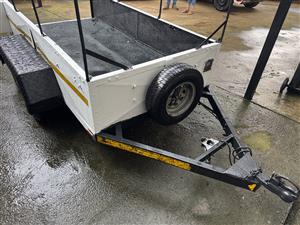 FOR SALE: HEAVY-DUTY DOUBLE AXLE TRAILER WITH COVER – LICENSED & READY TO GO