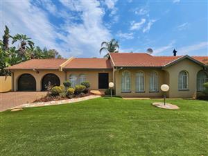 Charming 4-Bedroom Family Home for Rent