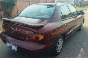 Hyundai elantra 1.6i auto Gls 