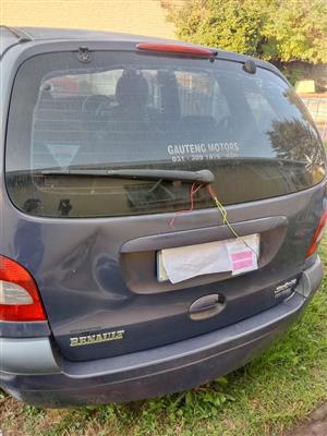 RENAULT SCENIC 1 STRIPPING