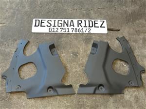 BMW GO1 X3 FENDER BRACKET PLASTIC ENGINE COMPARTMENT NEW AVAILABLE 