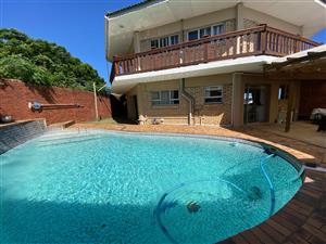 King of the Cintsa Views