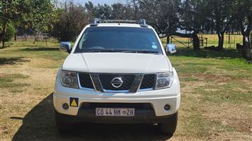 Nissan Navara Double Cab 4x4