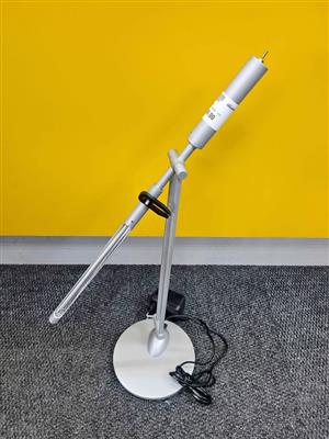 Table top reader amp