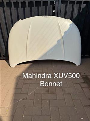 Mahindra XUV500 Bonnet