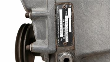 Man block / 1/2 engine