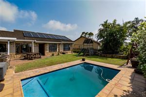 Townhouse For Sale in Amanzimtoti