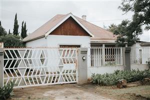 House For Sale in Top Town